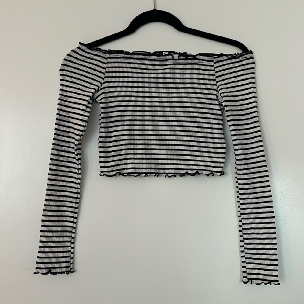 H&M off shoulder top